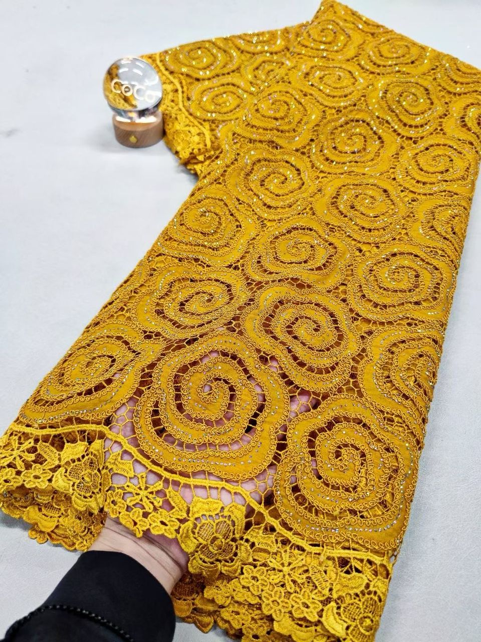 Luxury Rose swirl lace fabric-5 yard